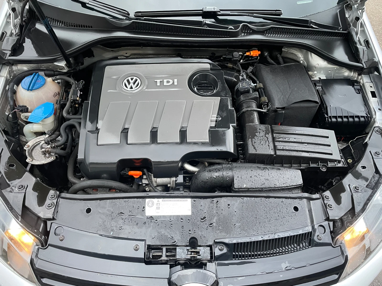 VW Golf, снимка 14 - Автомобили и джипове - 54039437