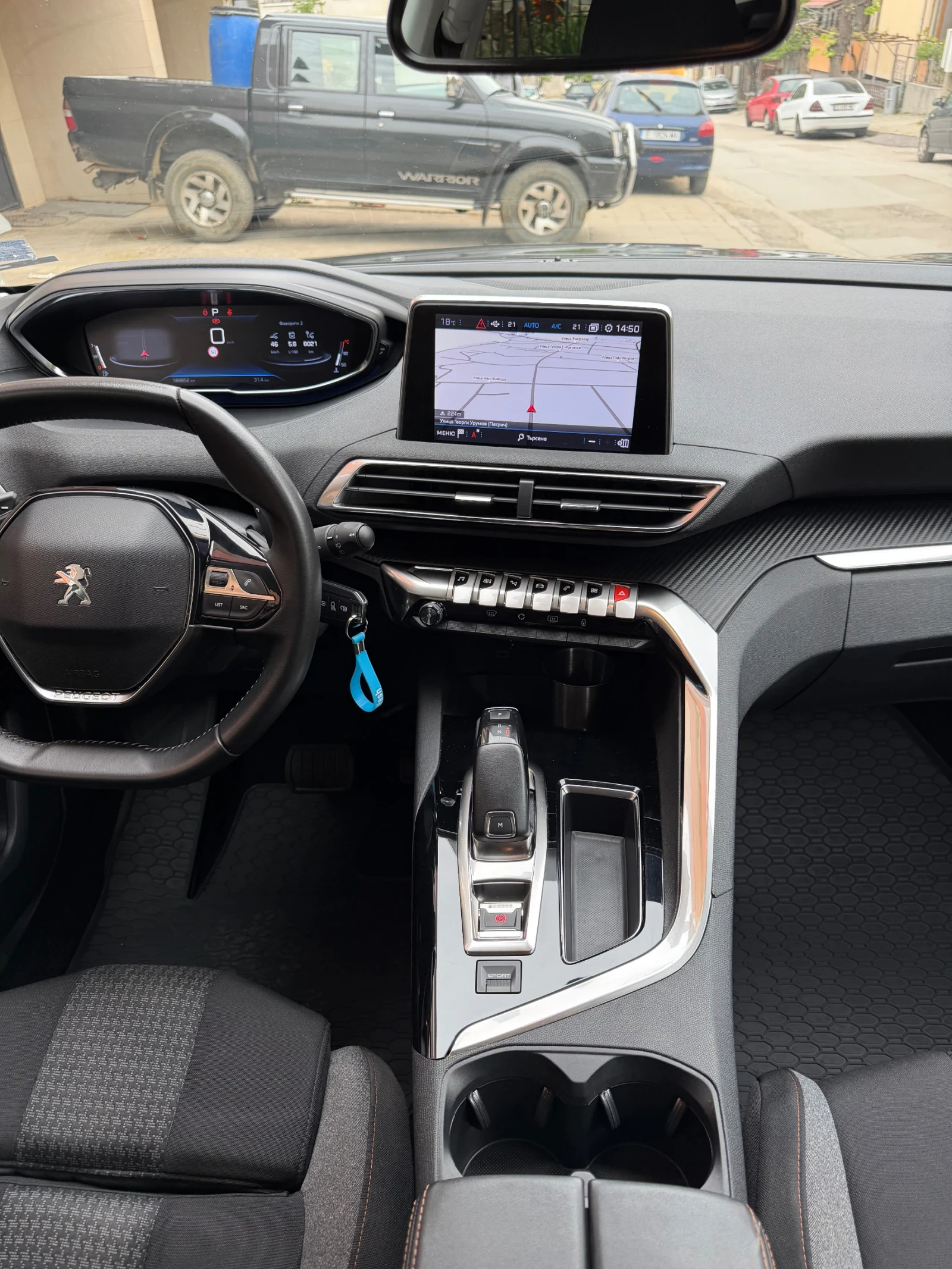 Peugeot 3008 1.5 BlueHDI ALLURE, снимка 7 - Автомобили и джипове - 54217972