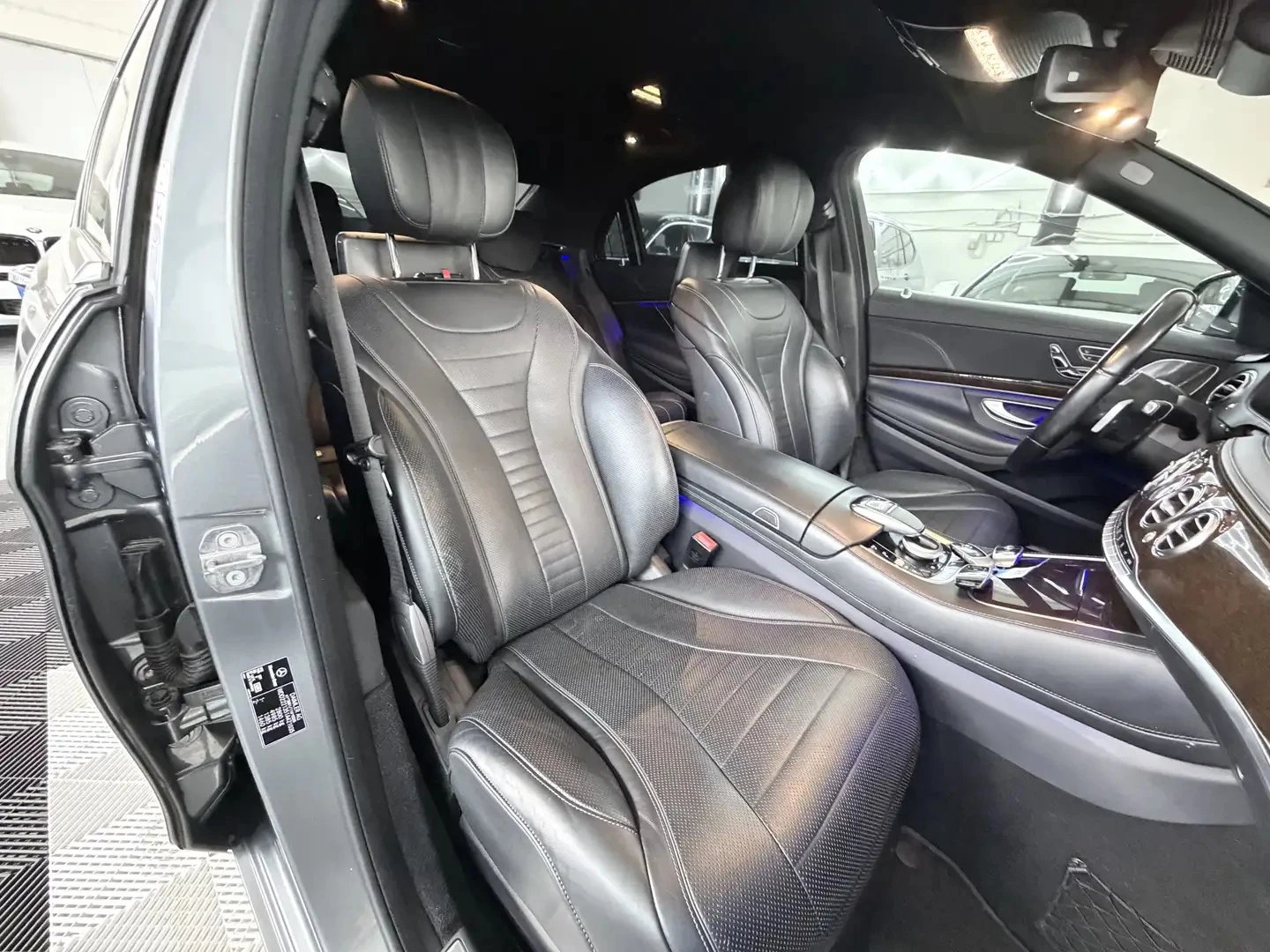 Mercedes-Benz S 400 d Long 4Matic , снимка 12 - Автомобили и джипове - 54350338