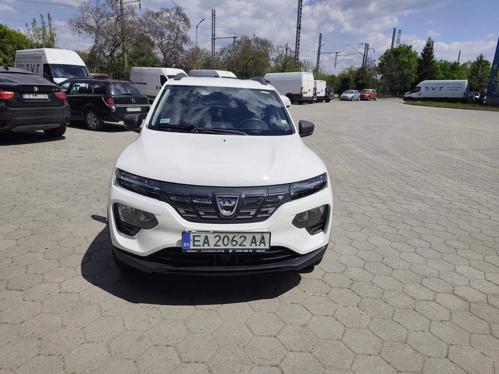 Dacia Spring, снимка 4 - Автомобили и джипове - 54413293