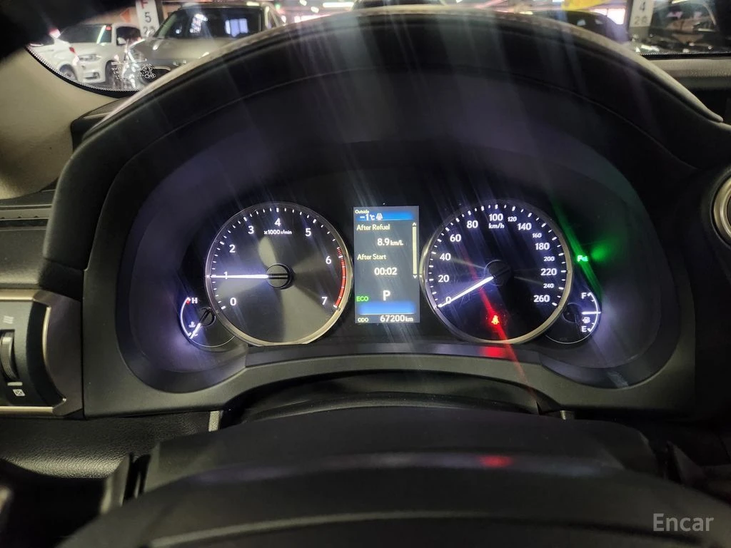 Lexus IS 300 SUPREME* ПОДГРЕВ* ОБДУХВАНЕ* КАМЕРА* КЕЙЛЕС* , снимка 13 - Автомобили и джипове - 54580818