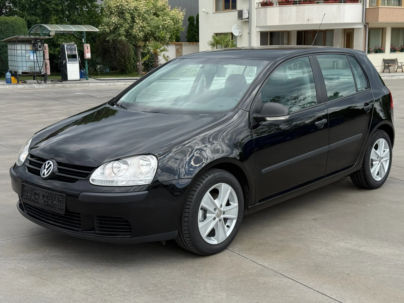 VW Golf 5* 1.9* Топ състояние , снимка 8 - Автомобили и джипове - 54734045