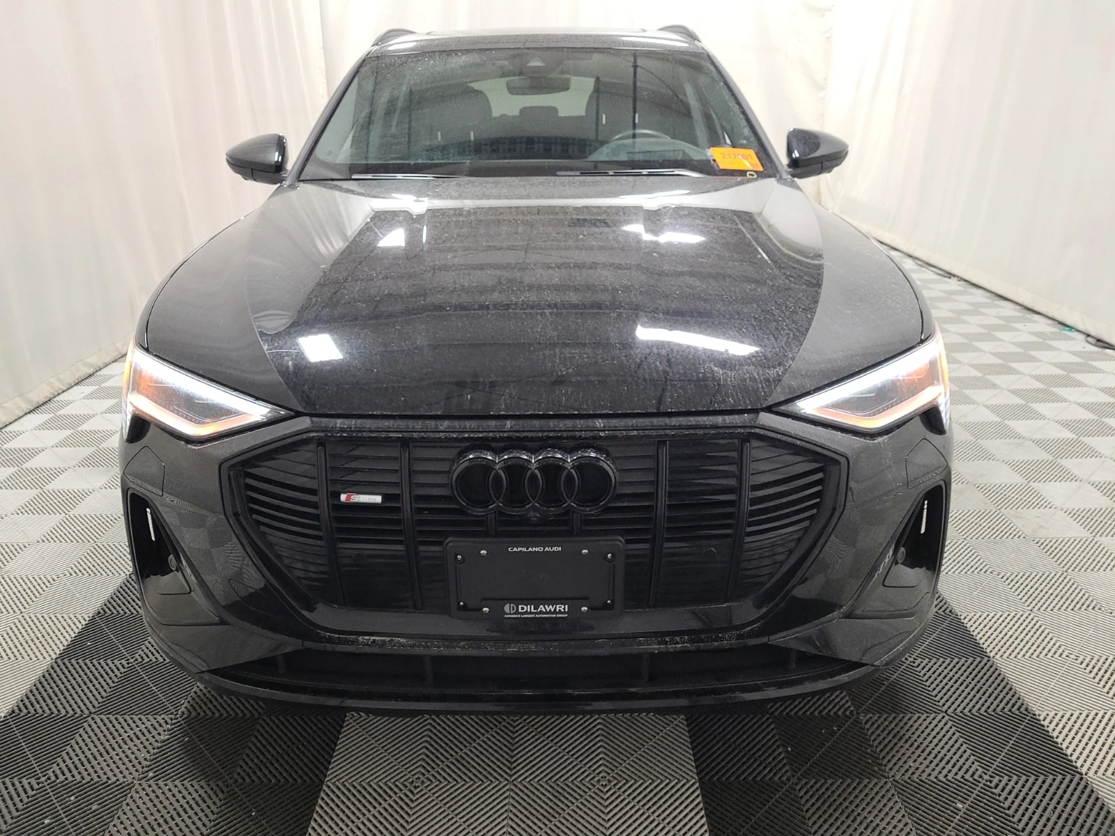 Audi E-Tron TECHNIK, снимка 2 - Автомобили и джипове - 54757221