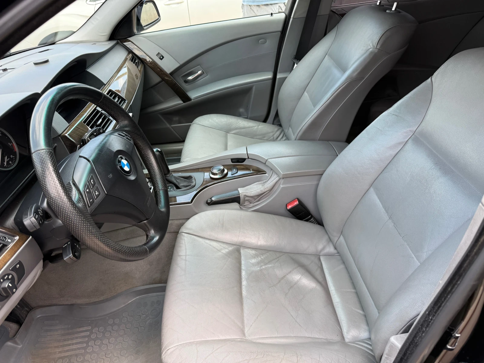 BMW 525 177h.p* AUTOMATIC* NAVIGATION* РЕГИСТРИРАН* ОБСЛУЖ, снимка 10 - Автомобили и джипове - 55069658