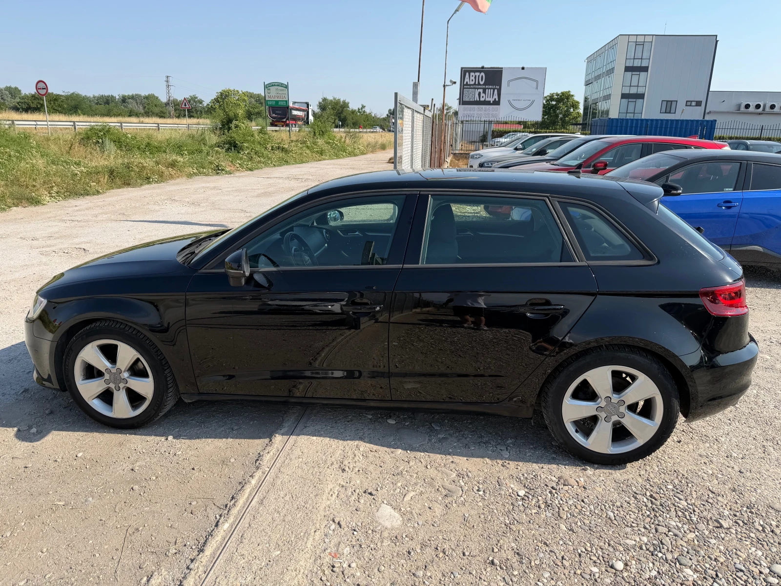 Audi A3 2.0TDI Автопилот, снимка 8 - Автомобили и джипове - 55119235