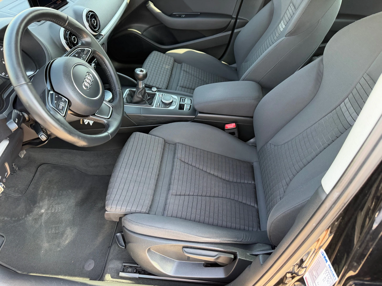 Audi A3 2.0TDI Автопилот, снимка 9 - Автомобили и джипове - 55119235