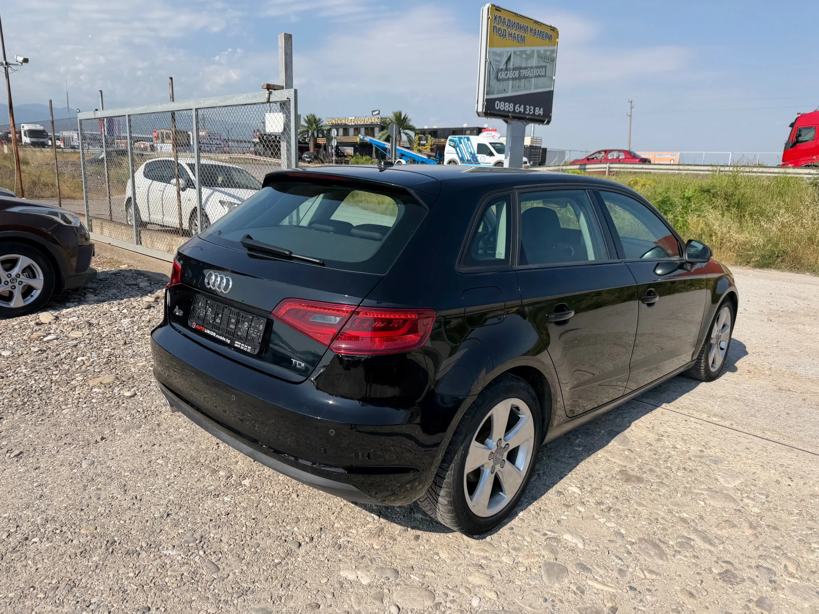 Audi A3 2.0TDI Автопилот, снимка 5 - Автомобили и джипове - 55119235