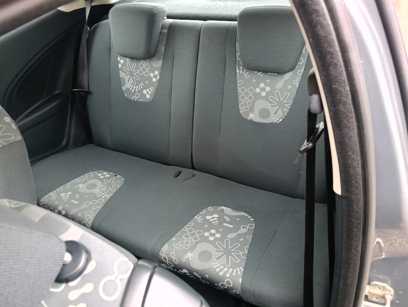Ford Ka 1.2i, снимка 9 - Автомобили и джипове - 55472038