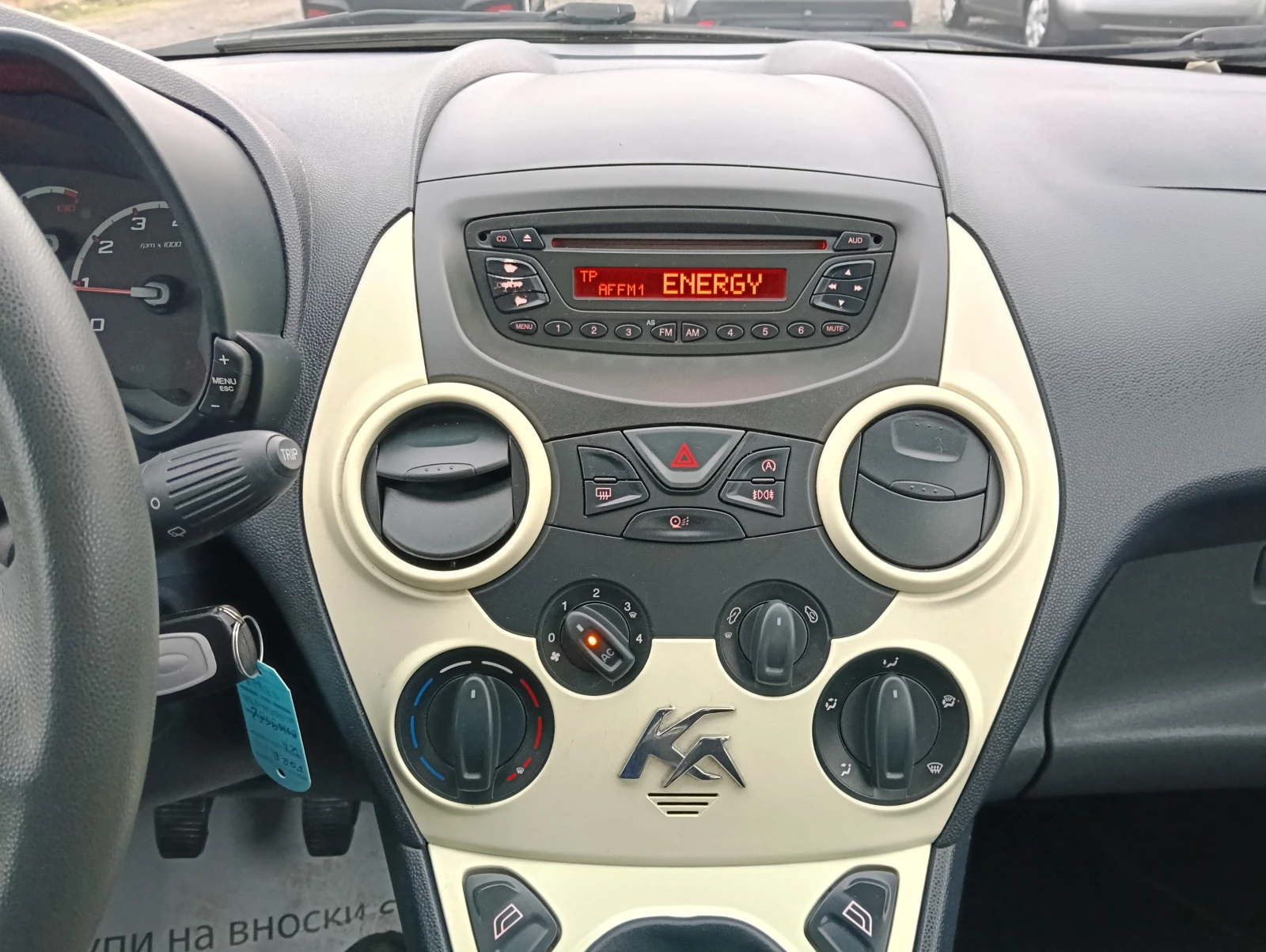 Ford Ka 1.2i, снимка 12 - Автомобили и джипове - 55472038