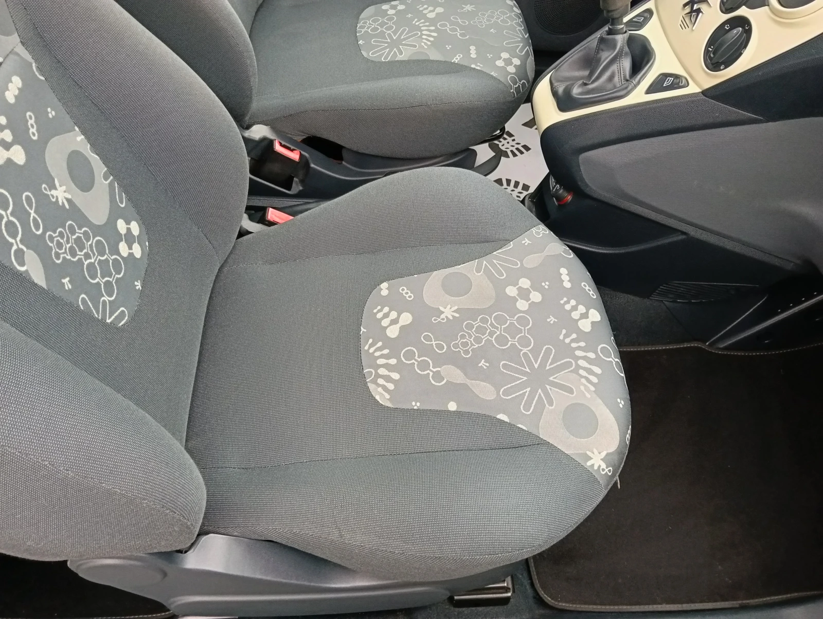 Ford Ka 1.2i, снимка 10 - Автомобили и джипове - 55472038