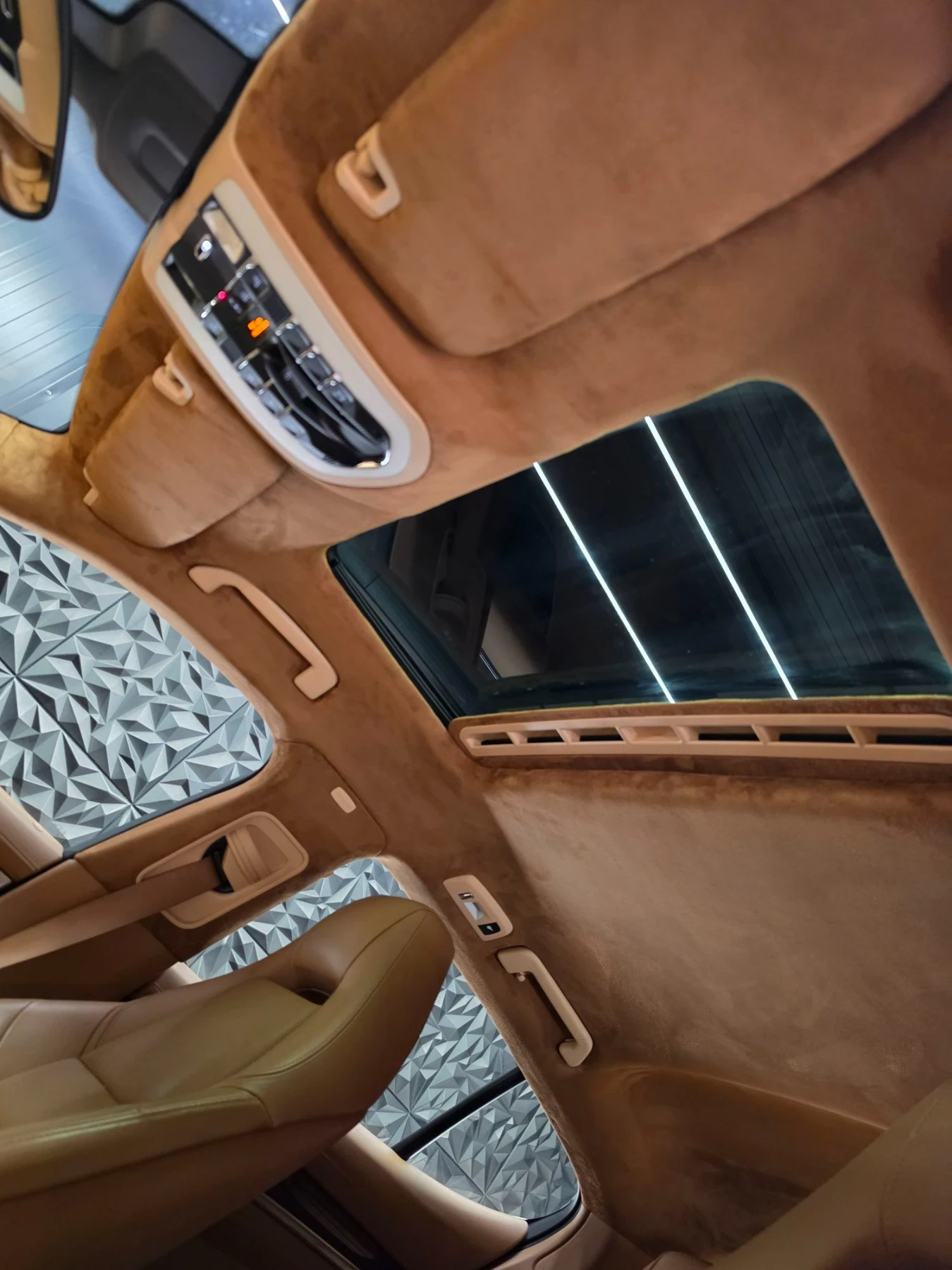 Porsche Panamera 3.6* 112000КМ* 4х4* FACELIFT* KEYLESS* ОБДУХВАНЕ* , снимка 14 - Автомобили и джипове - 55691015