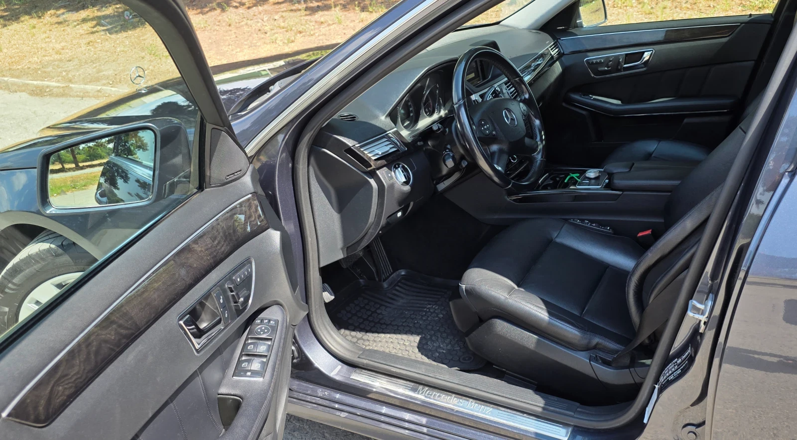 Mercedes-Benz E 350, снимка 7 - Автомобили и джипове - 56077337