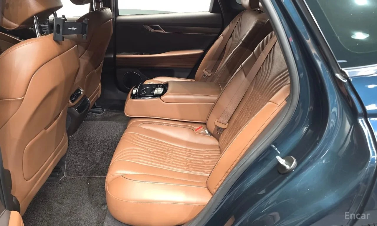 Genesis G80 Gasoline 3.5 Turbo 2WD* КАМЕРА* ХЕДЪП* АВТОКРЕДИТ*, снимка 12 - Автомобили и джипове - 56117287