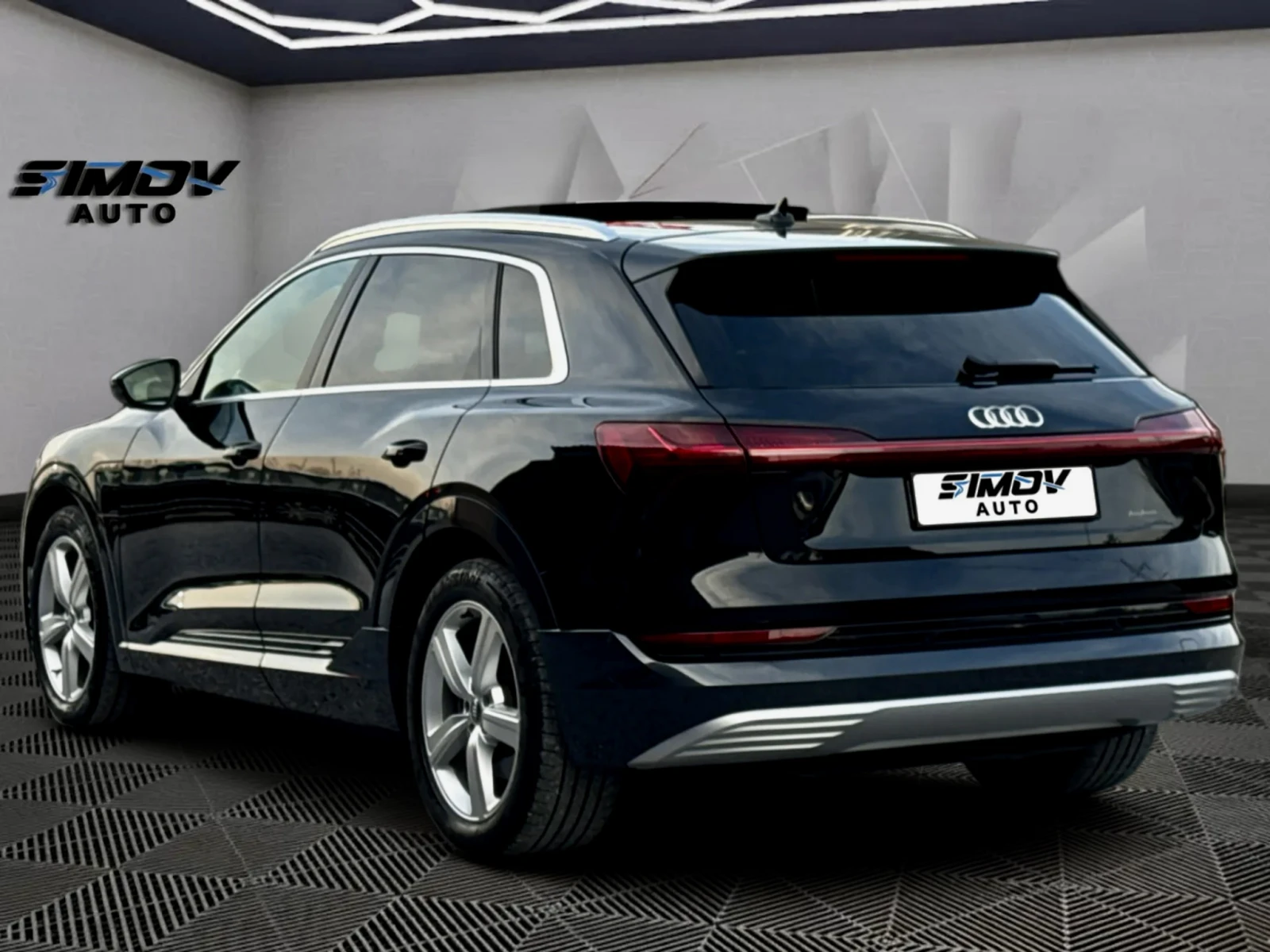 Audi E-Tron 55 S-LINE 87000��. �������� HEAD-UP KEYLESSGO ���� | Mobile.bg � ����������� 4
