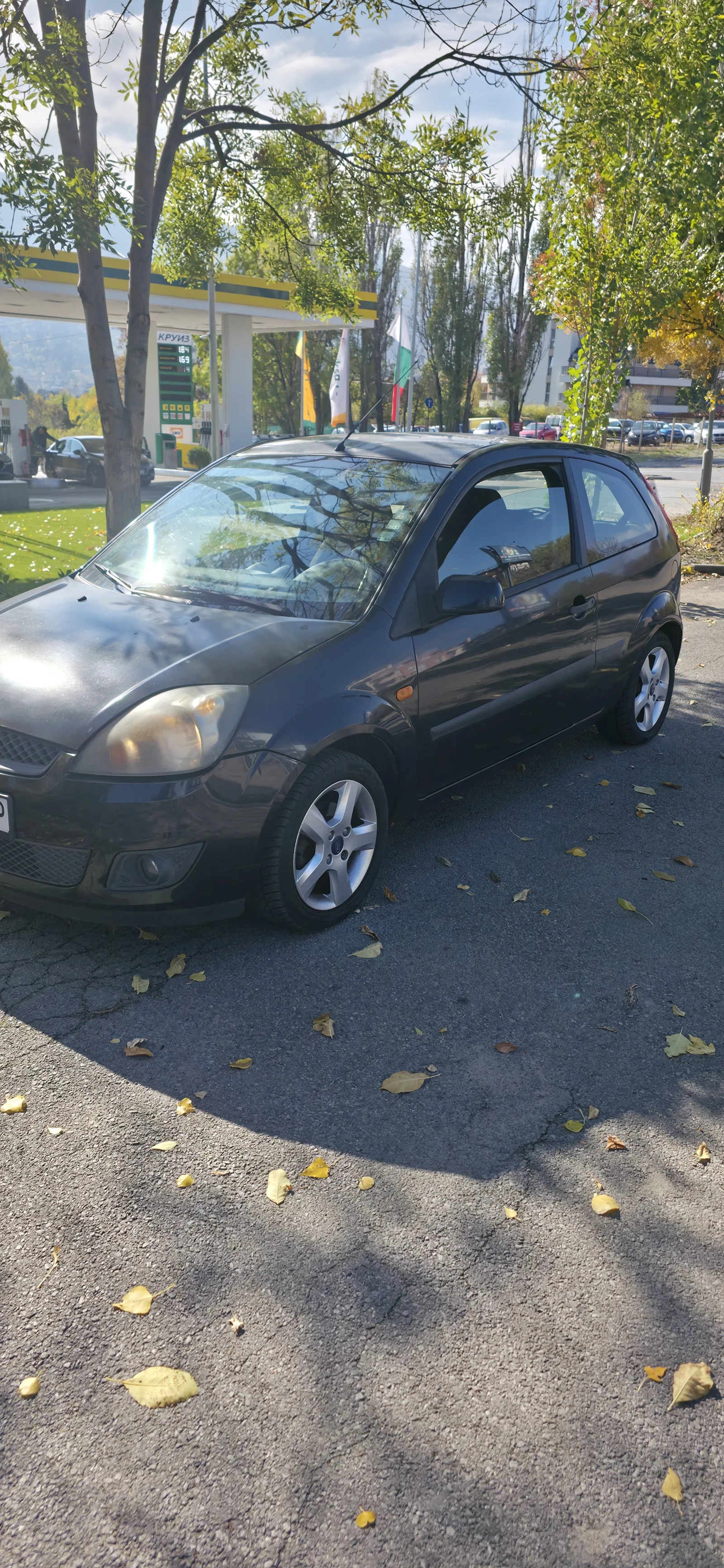 Ford Fiesta 1.4тдци, снимка 6 - Автомобили и джипове - 56644887