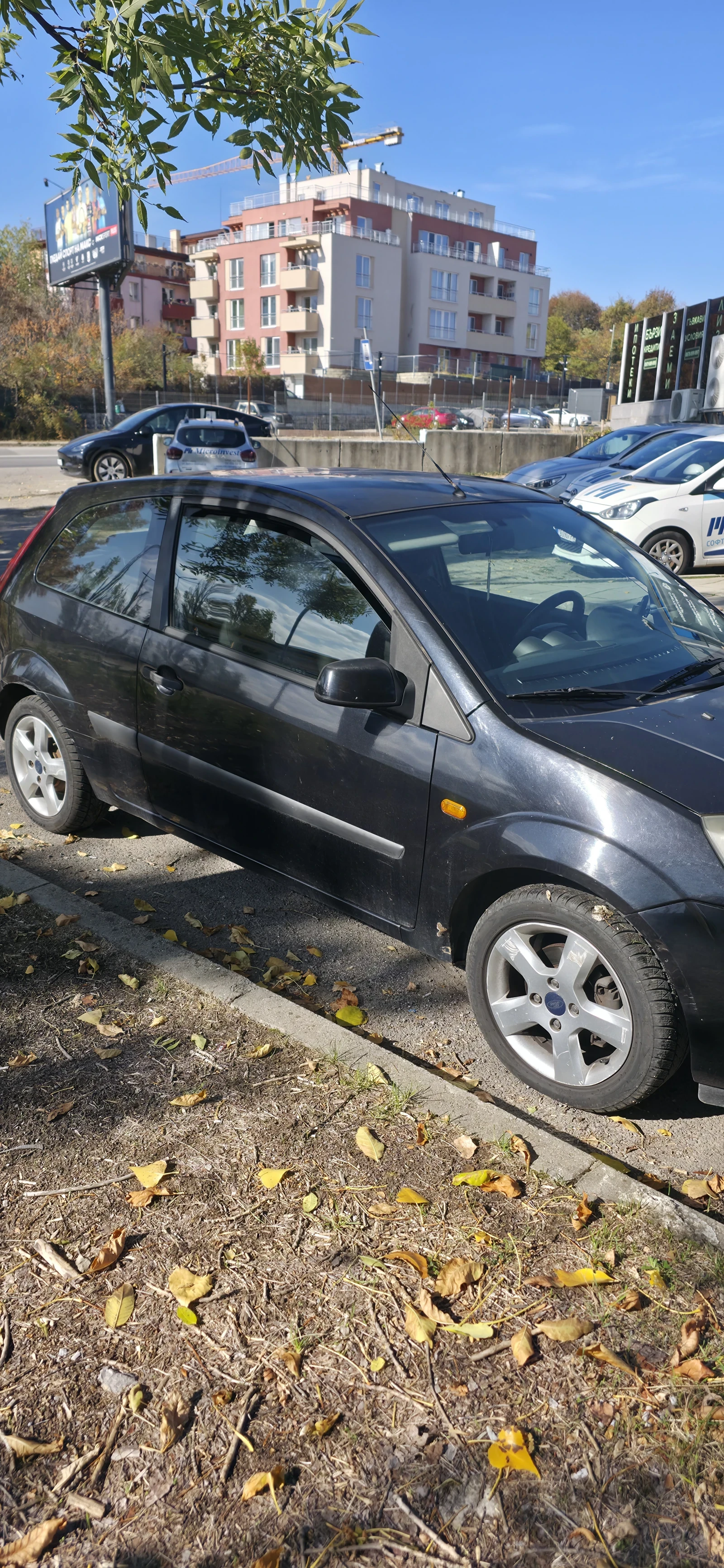 Ford Fiesta 1.4тдци, снимка 5 - Автомобили и джипове - 56644887