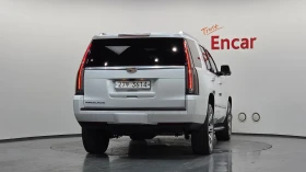 Cadillac Escalade 6.2* ЛЮК* 360* ПОДГРЕВ ВОЛАН* ЕЛ. БАГАЖНИК* КРАЙНА, снимка 4