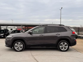 Jeep Cherokee 2.2CRDI 4х4 АВТОМАТ ПАНОРАМА  - 11800 € / 23078.79 лв. - 95975905 2