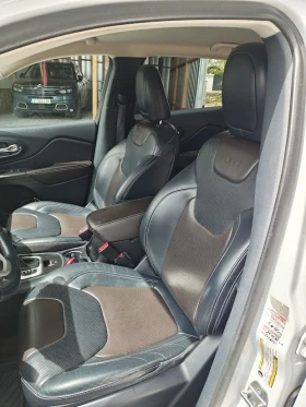 Jeep Cherokee - 12000 € / 23469.96 лв. - 98015178 8