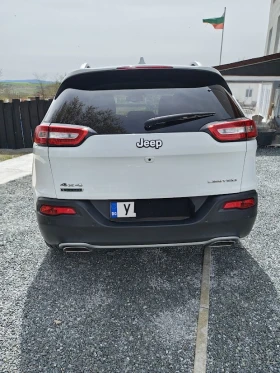Jeep Cherokee - 12000 € / 23469.96 лв. - 98015178 10