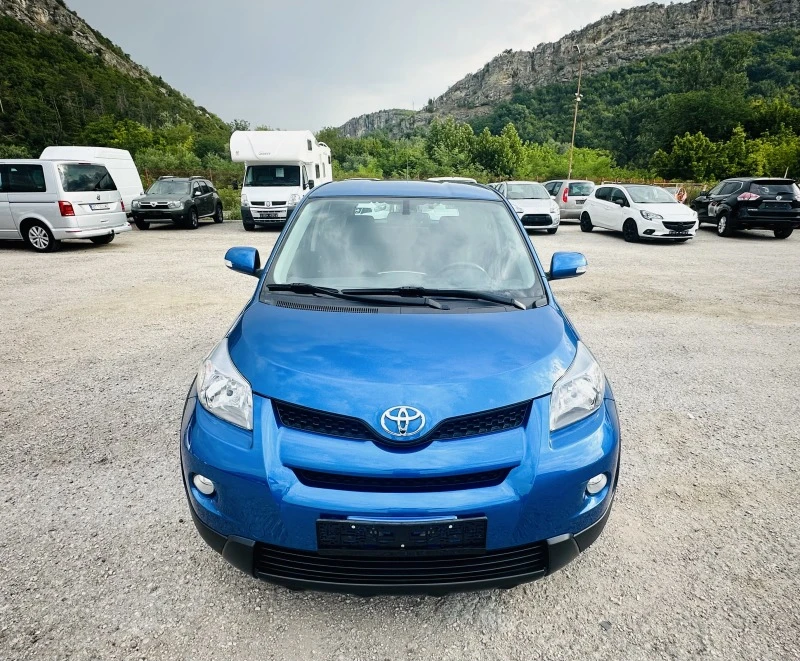 Toyota Urban Cruiser 1.4 D4D NAVI 4x4 УНИКАТ, снимка 8 - Автомобили и джипове - 46696412