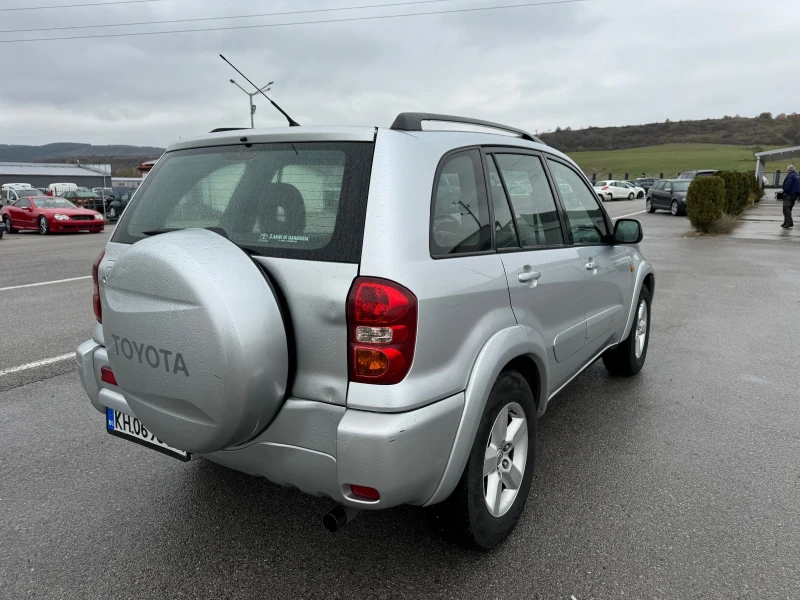 Toyota Rav4 2.0D4D, снимка 4 - Автомобили и джипове - 47979978