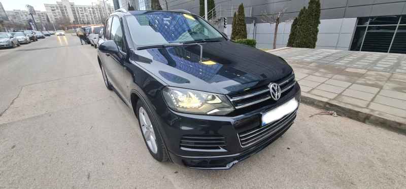 VW Touareg R Line, снимка 3 - Автомобили и джипове - 48231701