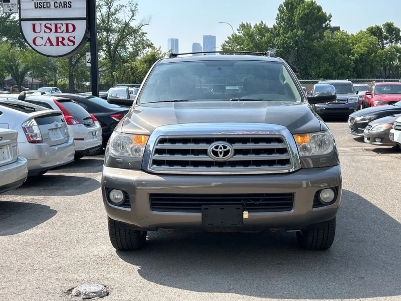 Toyota Sequoia LIMITED* ЗАЩИТЕНО КУПЕ* * ПОДГРЕВ* 5.7* KEYLESS* 4, снимка 2 - Автомобили и джипове - 52317741