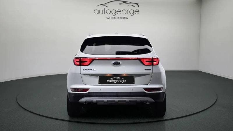 Kia Sportage 2.0 2WD NOBLESSE autogeorge.com , снимка 4 - Автомобили и джипове - 52176597