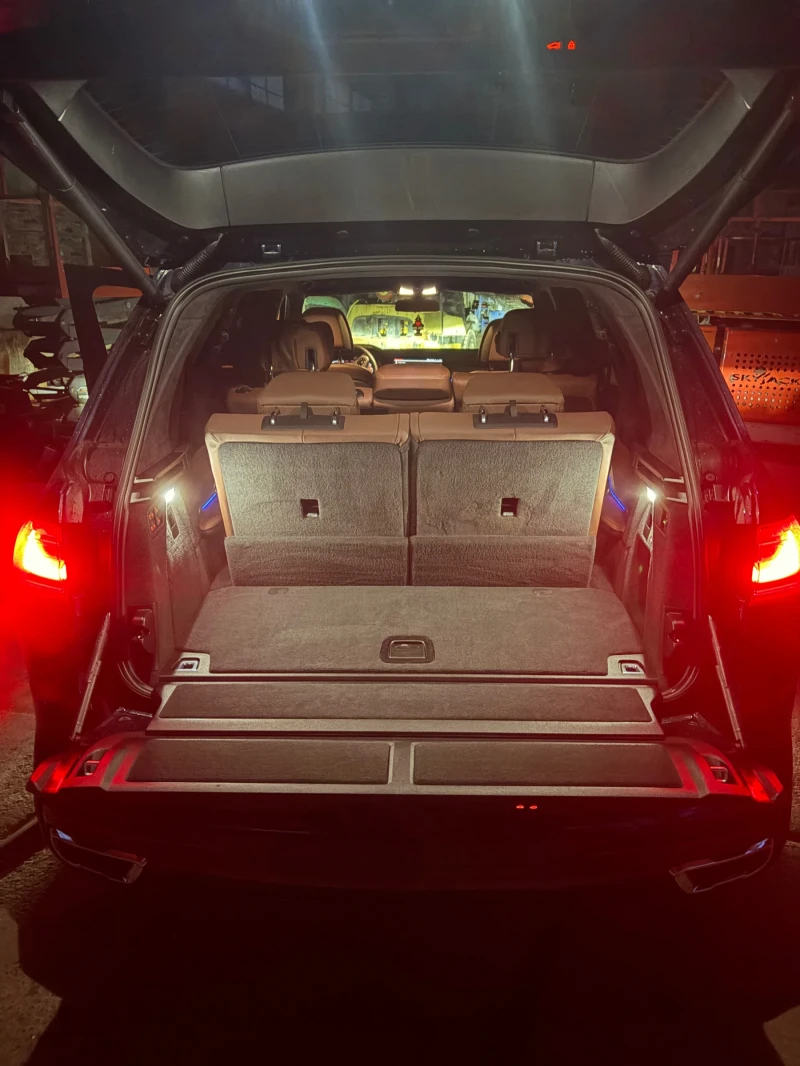 BMW X7 40D, снимка 7 - Автомобили и джипове - 53044368