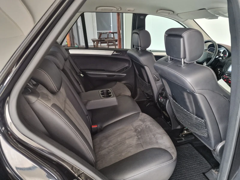 Mercedes-Benz ML 320 3.0 224kc  4MATIC TOP, снимка 8 - Автомобили и джипове - 53191260