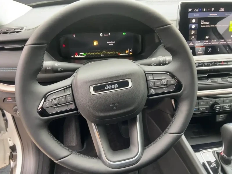 Jeep Compass Plug In Hybrid Гаранционен, снимка 5 - Автомобили и джипове - 53209139