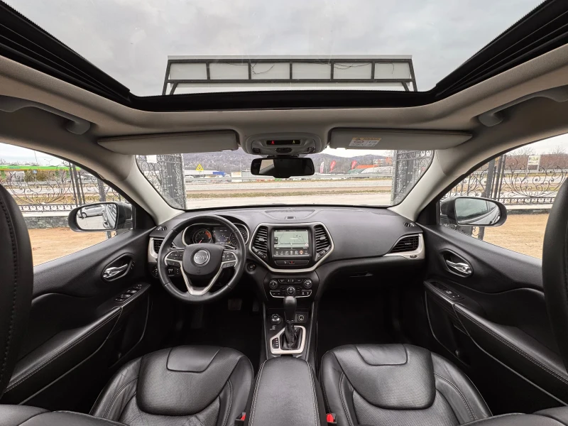Jeep Cherokee 2.2CRDI 4х4 АВТОМАТ ПАНОРАМА , снимка 11 - Автомобили и джипове - 53481939