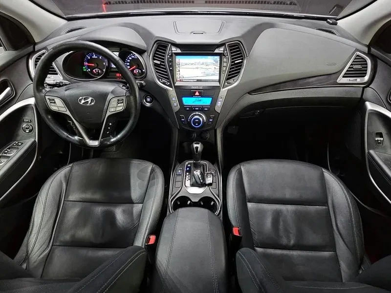 Hyundai Santa fe 2.0, снимка 7 - Автомобили и джипове - 54256841