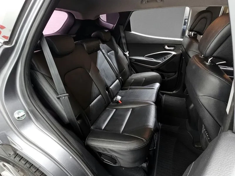 Hyundai Santa fe 2.0, снимка 12 - Автомобили и джипове - 54256841