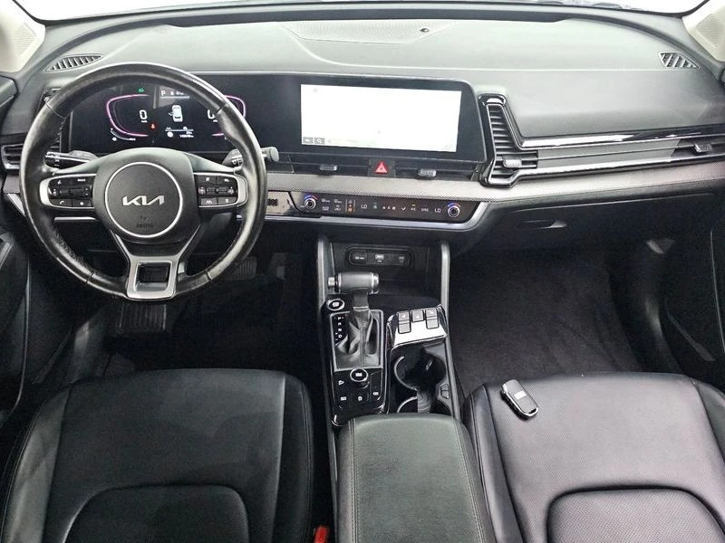 Kia Sportage 1.6 Automatic, снимка 9 - Автомобили и джипове - 55587950