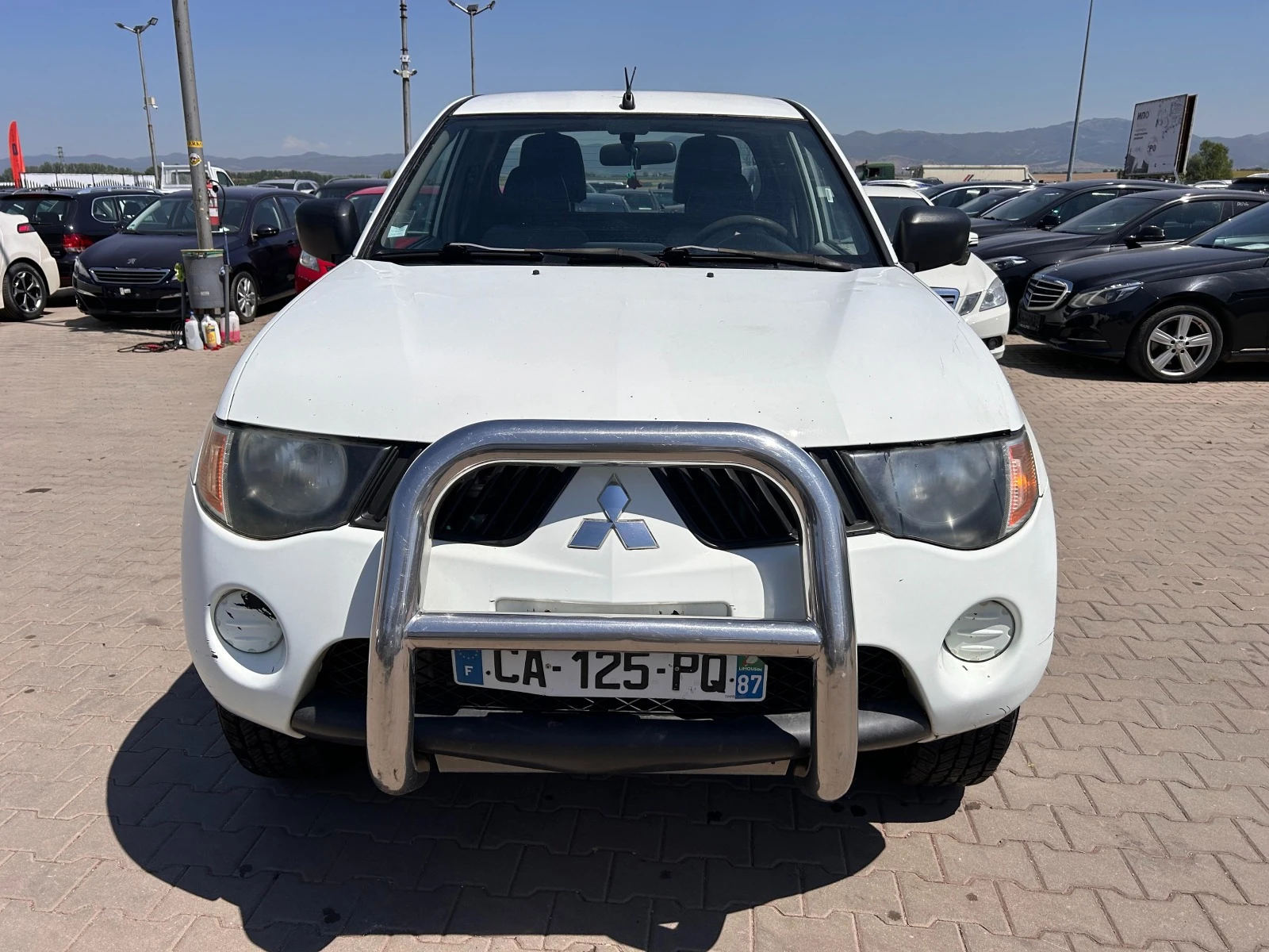 Mitsubishi L200 2.5TDI 4X4 EURO 3 ЛИЗИНГ - изображение 3