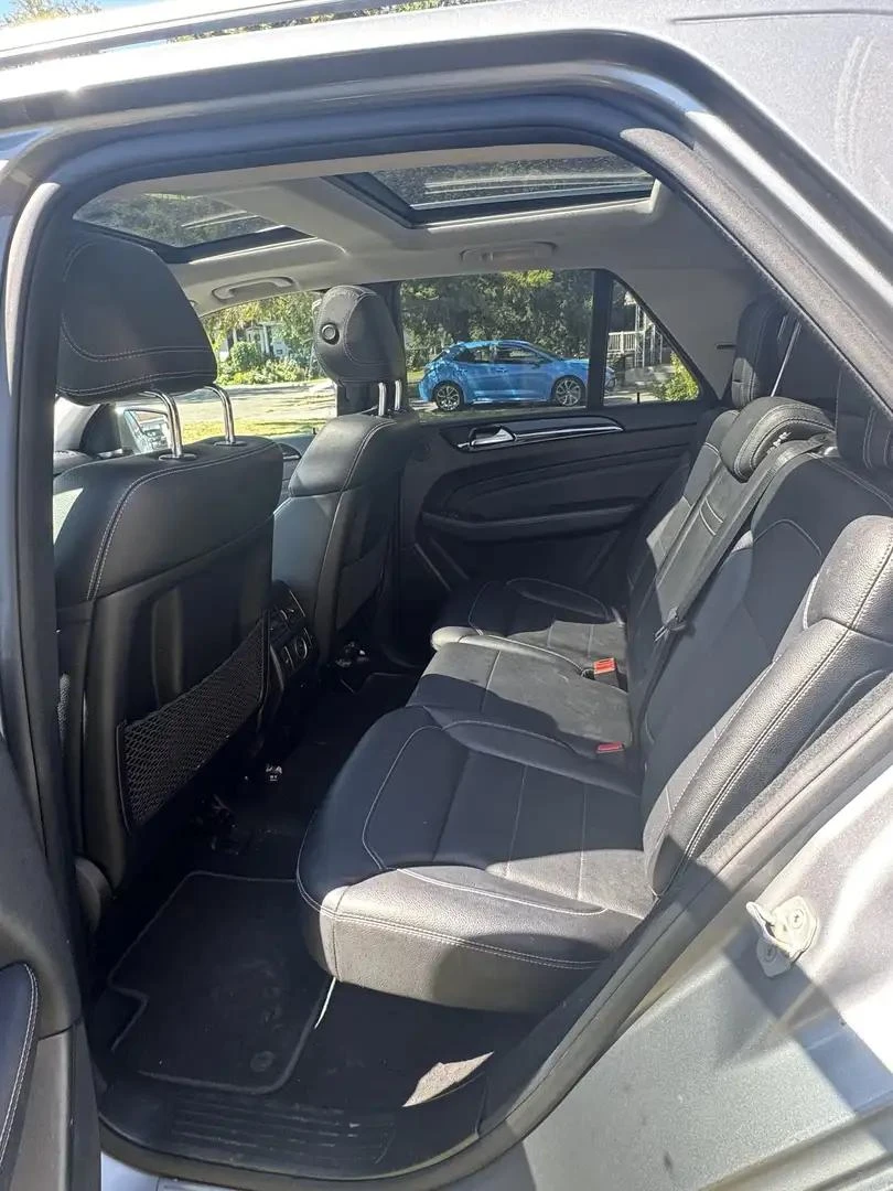 Mercedes-Benz ML 350 360* пано* Подгреви* AMG packet* Harman Kardon - изображение 10