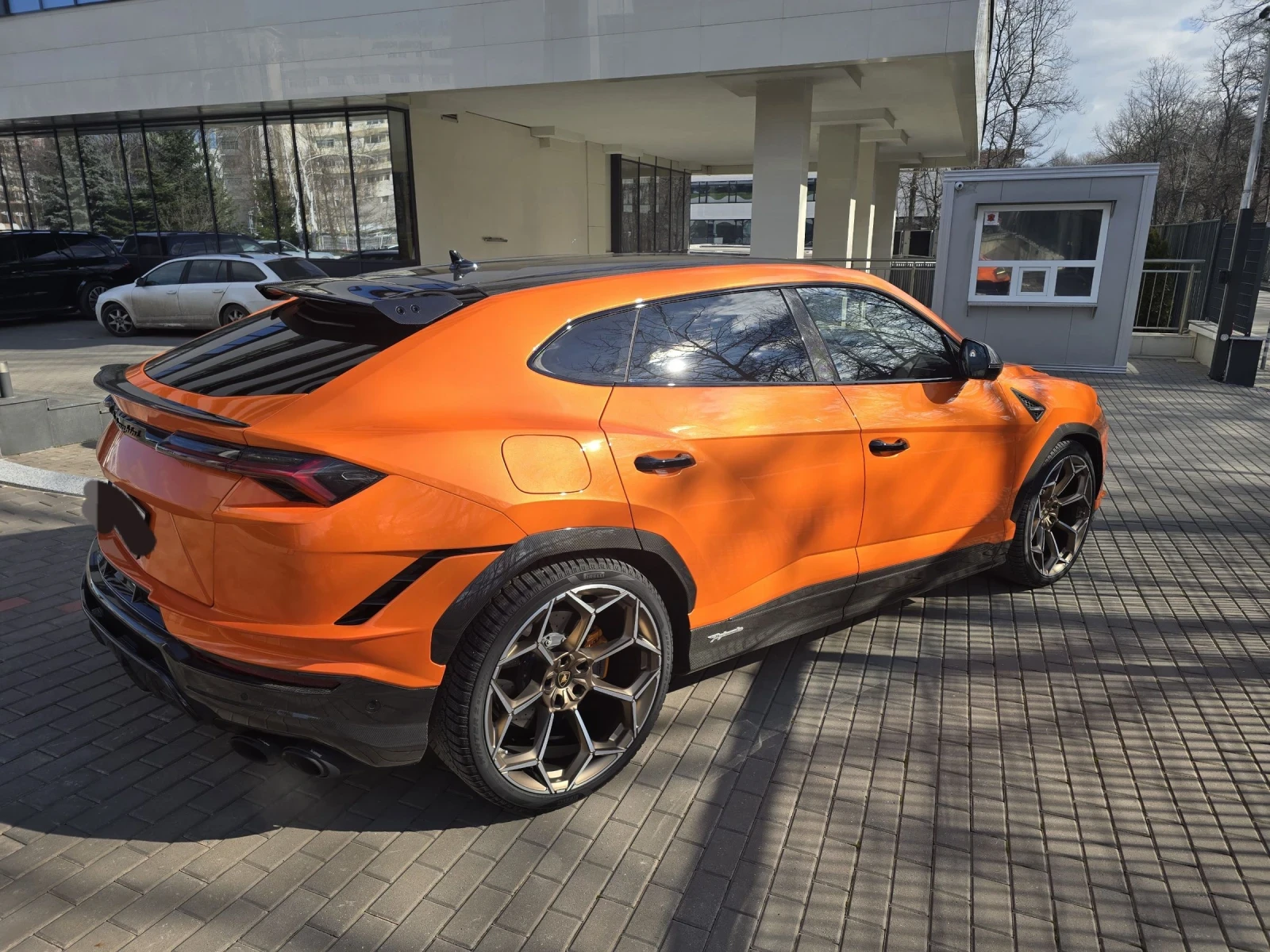 Lamborghini Urus Performante - изображение 3