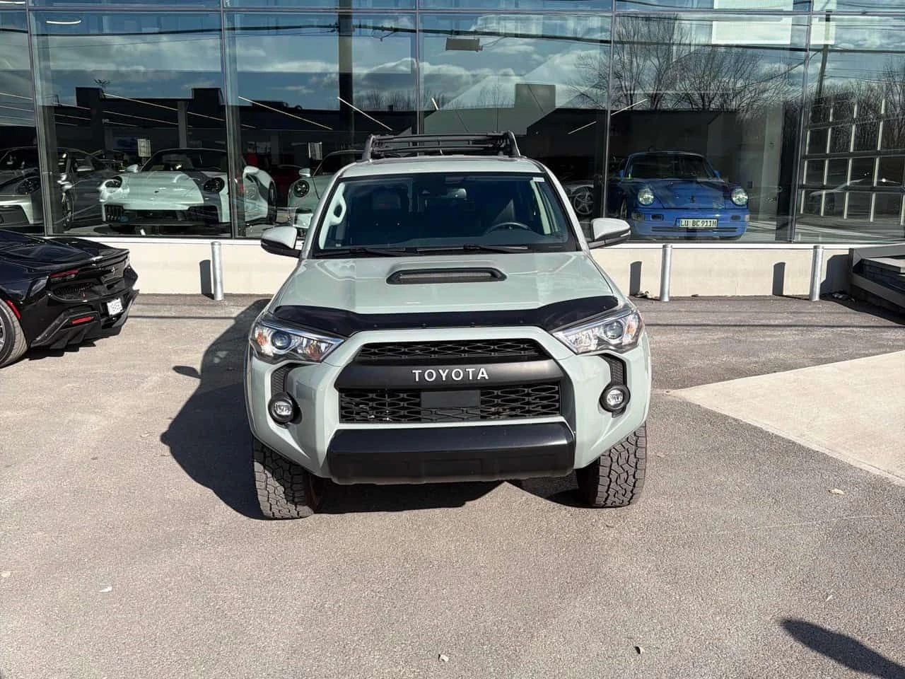 Toyota 4runner  | 4WD | TRD Pro | lunar Rock | , снимка 3 - Автомобили и джипове - 54424157