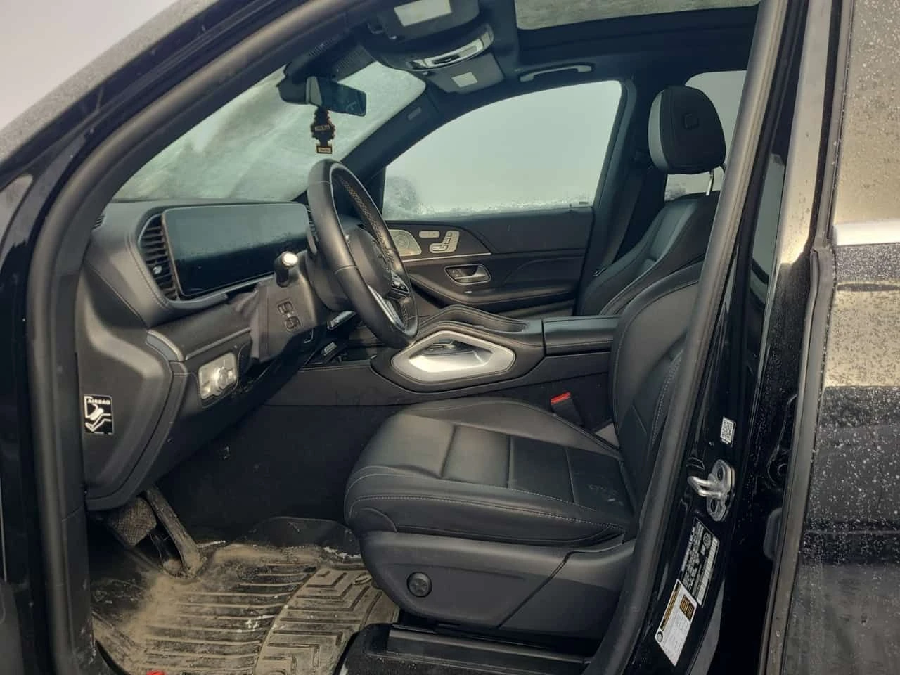 Mercedes-Benz GLE 350 AMG Line * Без инциденти * CARFAX * От Mercedes * , снимка 8 - Автомобили и джипове - 54461666