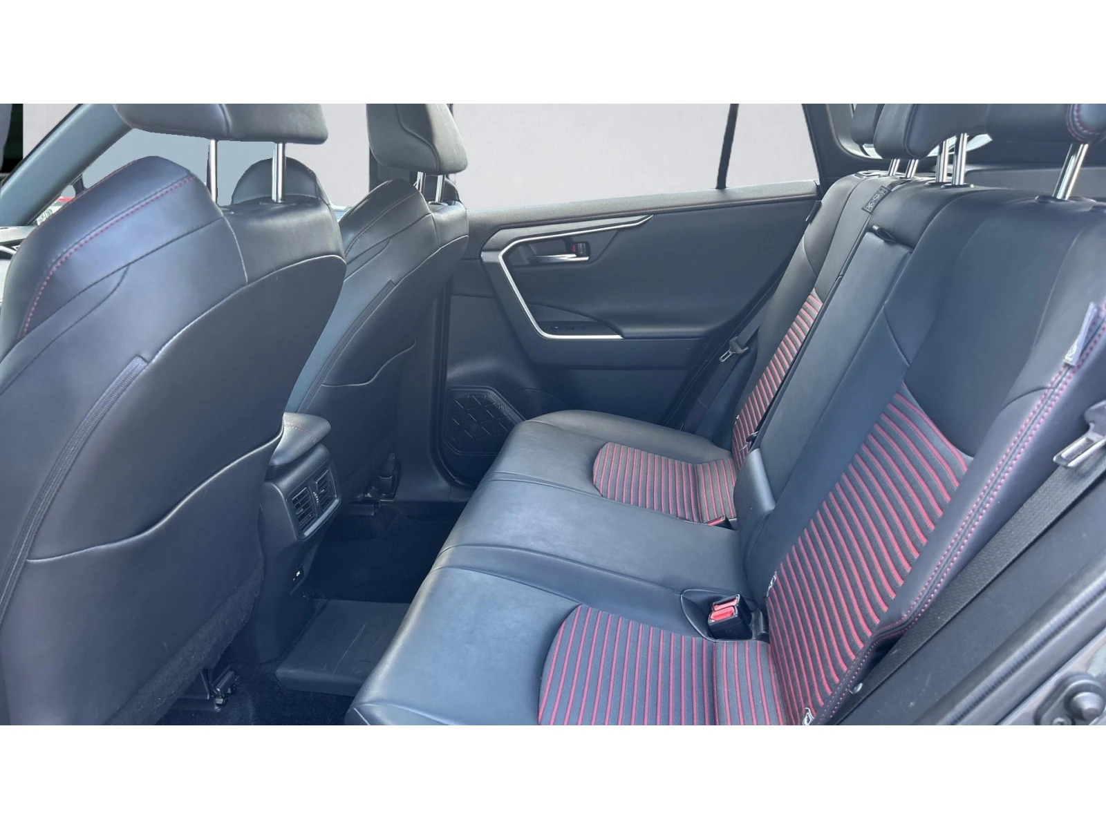 Toyota Rav4 Месечна вноска от 540  , снимка 11 - Автомобили и джипове - 54681840