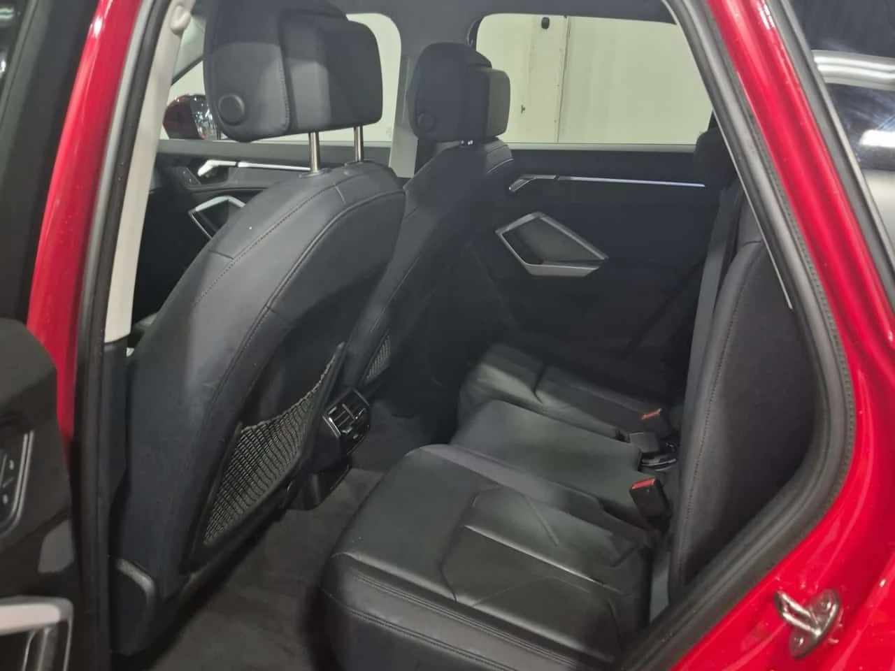 Audi Q3 * PROGRESSIV * CARFAX * ПОДГРЕВ * ПАНОРАМА * , снимка 11 - Автомобили и джипове - 55047864