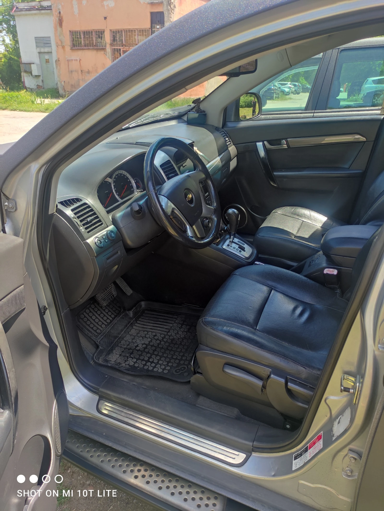 Chevrolet Captiva, снимка 6 - Автомобили и джипове - 55642258