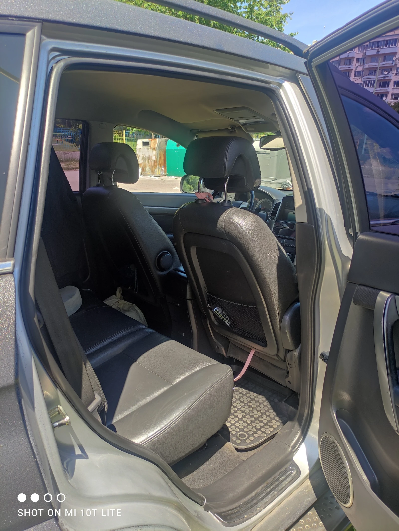 Chevrolet Captiva, снимка 9 - Автомобили и джипове - 55642258