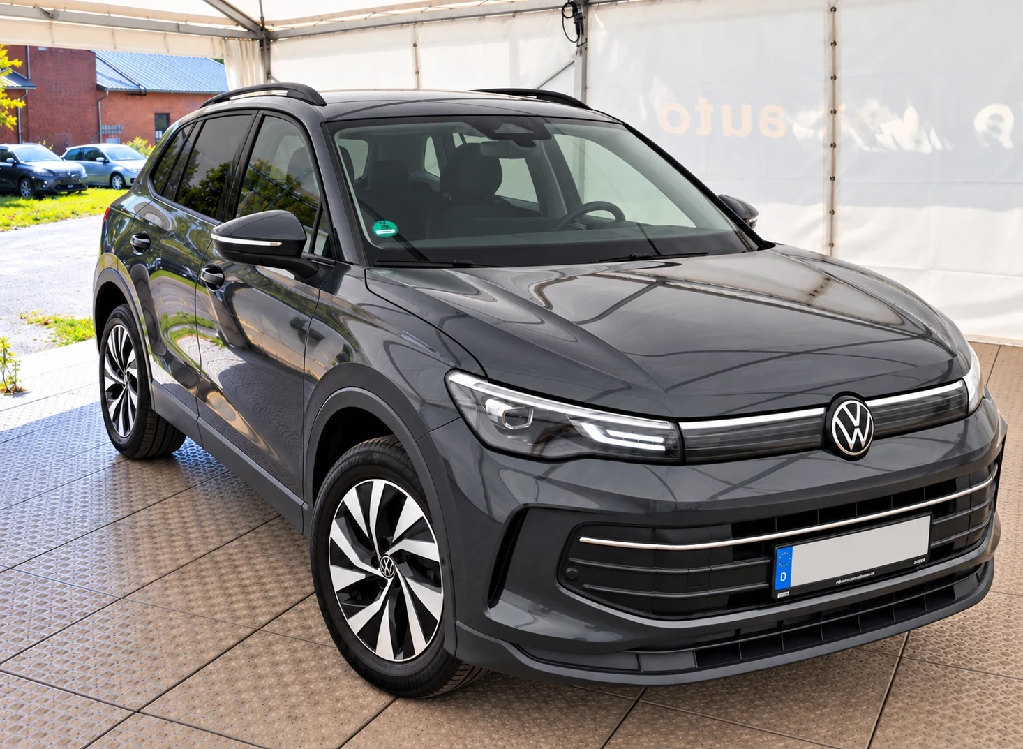 VW Tiguan 4Motion 193 �.�. DSG DCC Pro / HUD / 12�.�������� | Mobile.bg � ����������� 7
