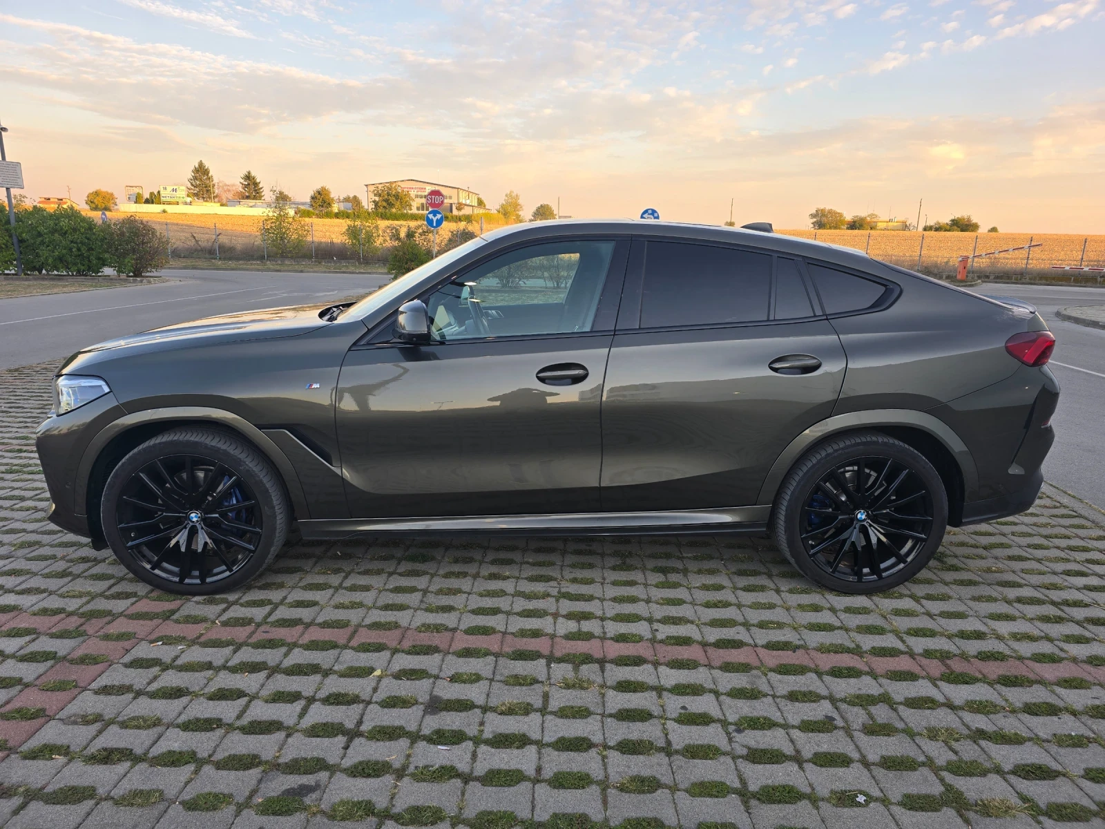 BMW X6 xDrive30d, снимка 3 - Автомобили и джипове - 56412666