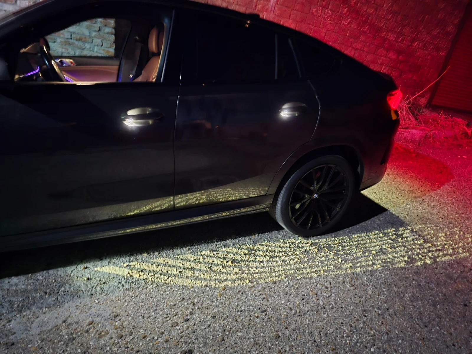 BMW X6 xDrive30d, снимка 15 - Автомобили и джипове - 56412666