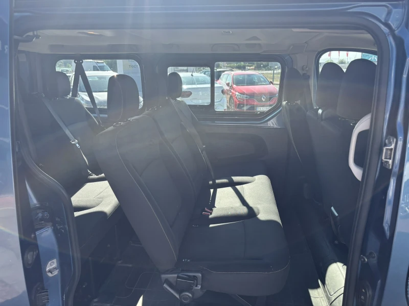 Renault Trafic L1H1 8+ 1 Energy dCi 125 к.с. BVM6, снимка 9 - Бусове и автобуси - 51526526