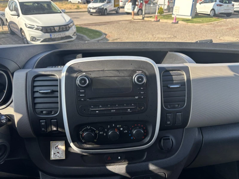 Renault Trafic L1H1 8+ 1 Energy dCi 125 к.с. BVM6, снимка 14 - Бусове и автобуси - 51526526
